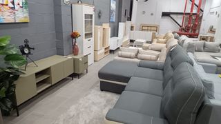 SOFA, SALONES, MESA COMEDOR, MESITAS...(TARAS)