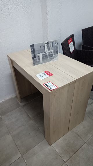 SOFA, SALONES, MESA COMEDOR, MESITAS...(TARAS)