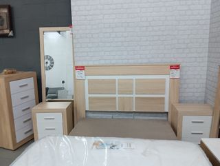 SOFA, SALONES, MESA COMEDOR, MESITAS...(TARAS)