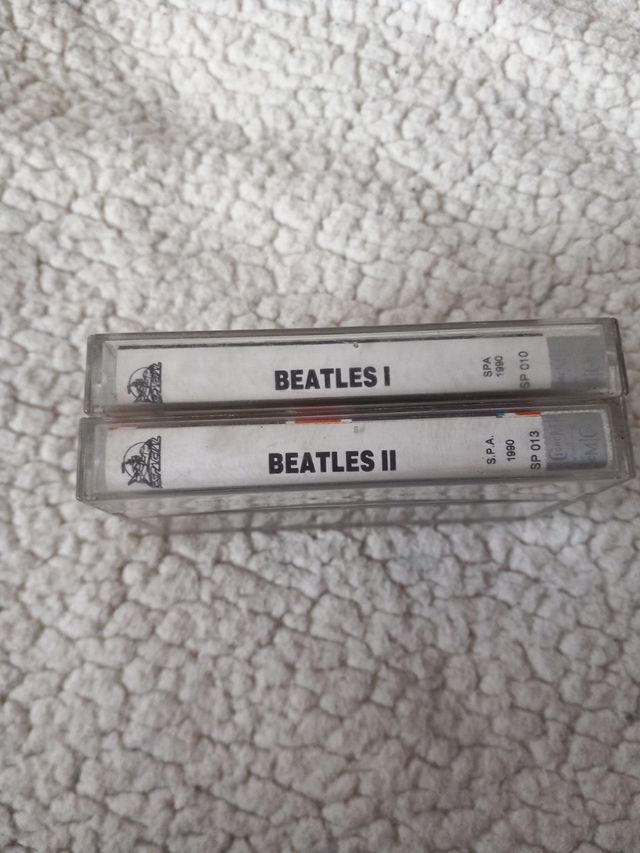 THE BEATLES l y ll ( 2 Cassette)