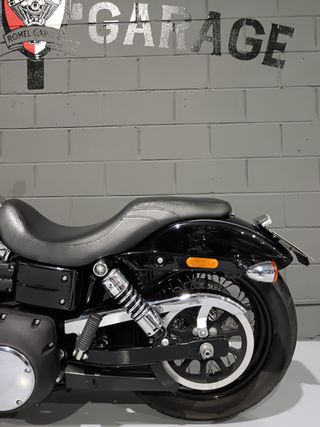 HARLEY-DAVIDSON DYNA WIDE GLIDE