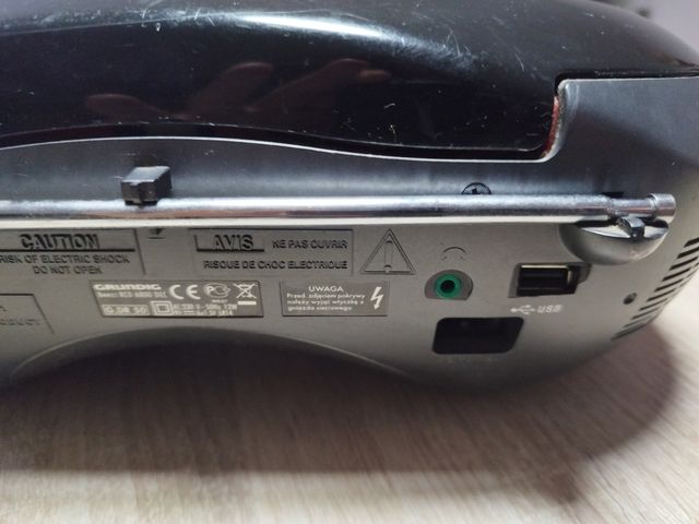 Radio CD USB Grundig