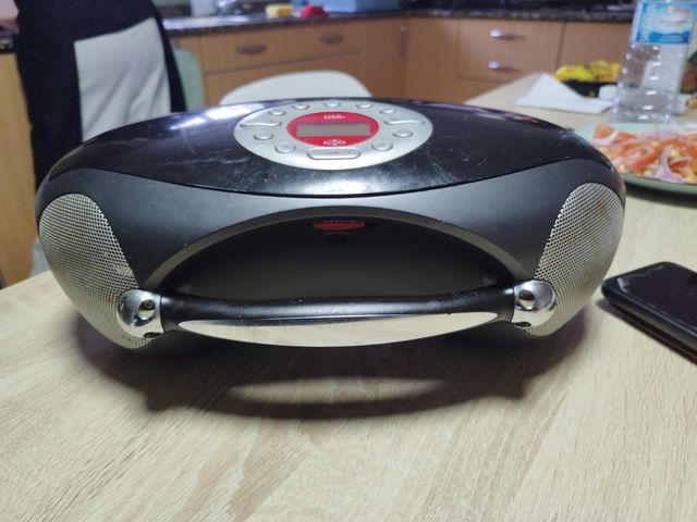 Radio CD USB Grundig