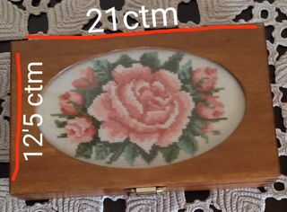 CAJA DE MADERA 12,5 de ancho 21   largo 4'5  alto