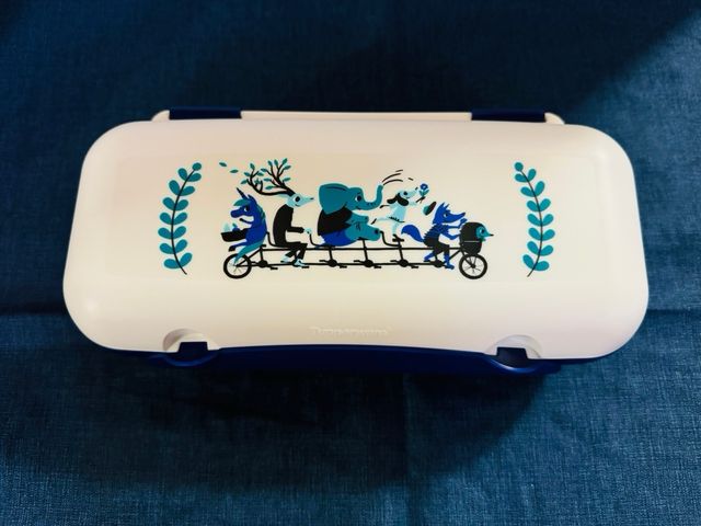 Ostrica snack Tupperware