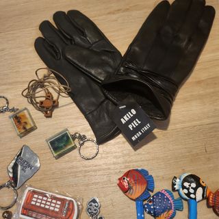 Vendo SOUVENIRS sin estrenar de varios países