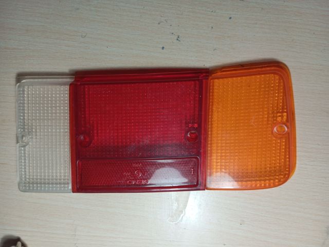 Seat 127 CL tulipas piloto trasero