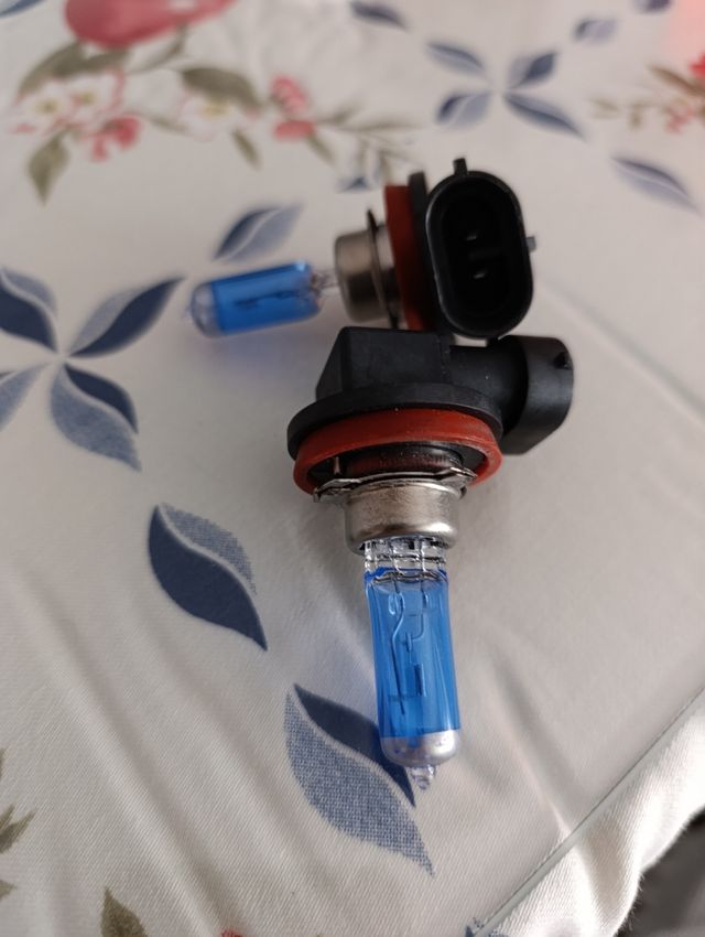 2 lamparas H11 blancas 55W