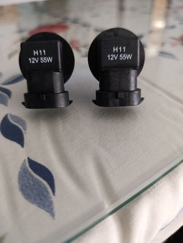 2 lamparas H11 blancas 55W