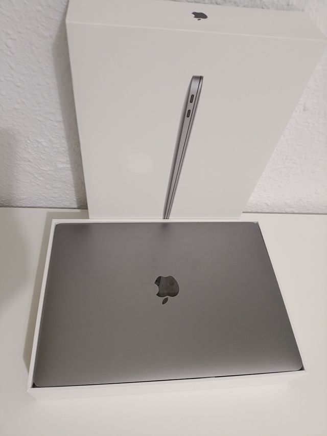 MACBOOK AIR 13 2020