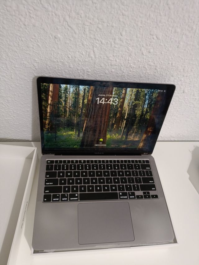 MACBOOK AIR 13 2020