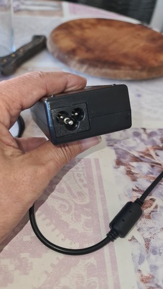 Cargador 19v para portátiles