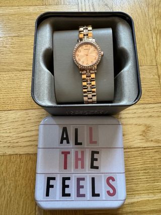 Reloj Fossil dorado de mujer