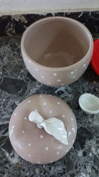 Set composto da 7 pezzi