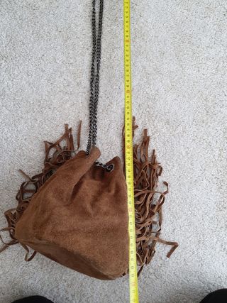 Bolso ante flecos