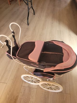 Carrito para muñecas