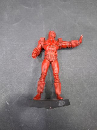 4 Figuras marvel plomo