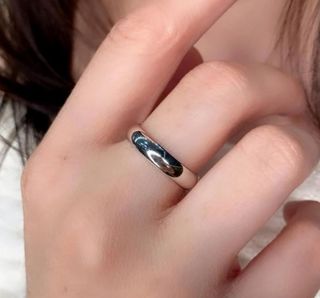 Anillo alianza clásica.