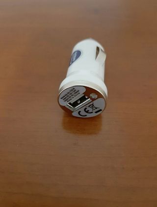 Caricabatteria da auto