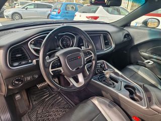 Dodge CHALLENGER 2017