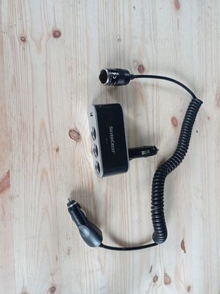 Tomada tripla de isqueiro e usb