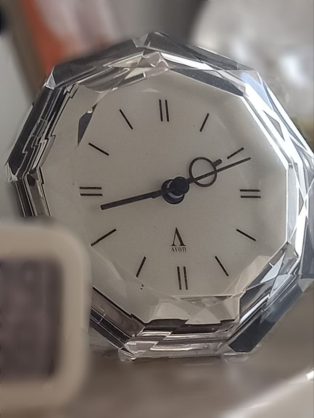 Orologio da tavolo diamantato 