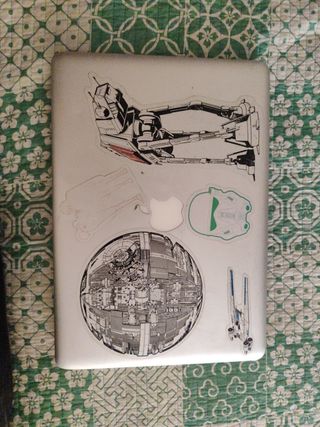 Mac book 2010