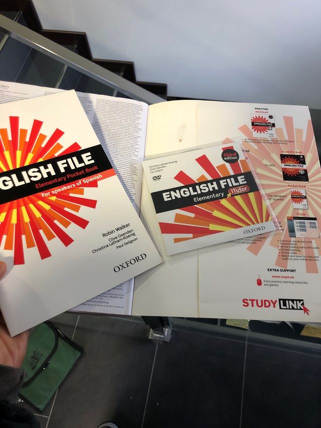 Libros english file A1 / A2