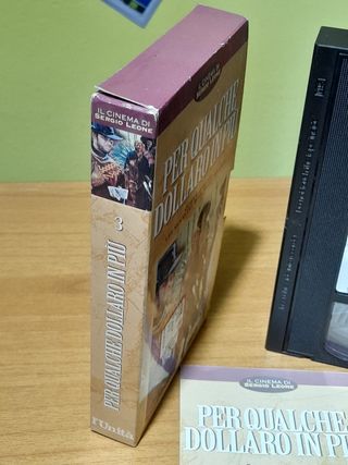 VIDEOCASSETTA VHS FILM PER QUALCHE DOLLARO IN PIÙ