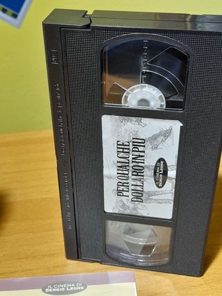 VIDEOCASSETTA VHS FILM PER QUALCHE DOLLARO IN PIÙ