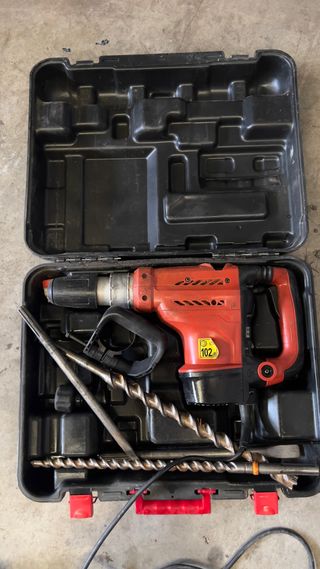 Taladro percutor stayer