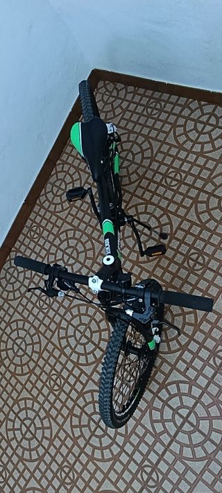 Bicicleta 24 pulgadas con frenos de disco. Nueva.