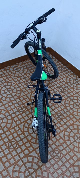 Bicicleta 24 pulgadas con frenos de disco. Nueva.