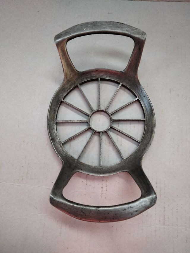 Affetta mele vintage alluminio