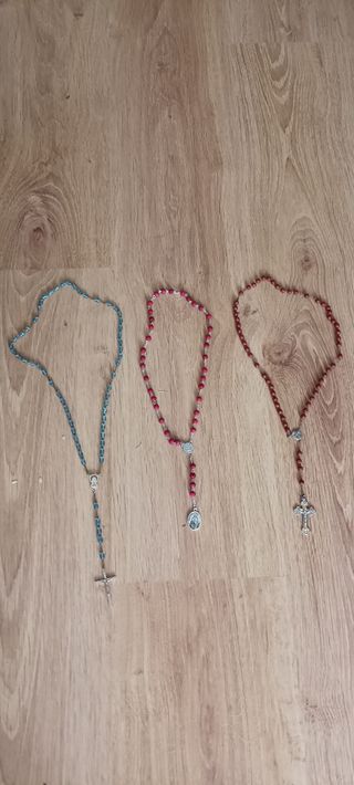Colección 3 rosarios diferentes
