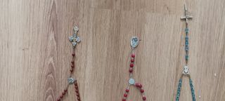Colección 3 rosarios diferentes