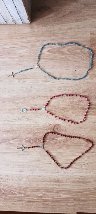 Colección 3 rosarios diferentes