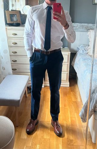 Traje Zara entero M con corbata y camisa Zara S 