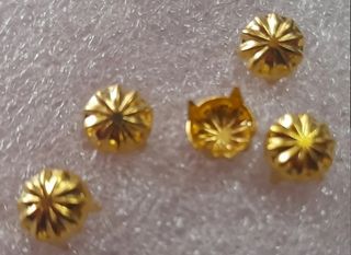 Lote 25 tachuelas - 6 modelos