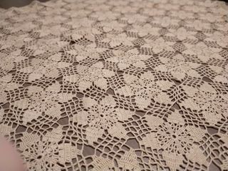 Centro tavola esagonale fatto a uncinetto Vintage