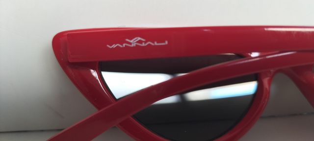 Gafas de sol nuevas marca vannali