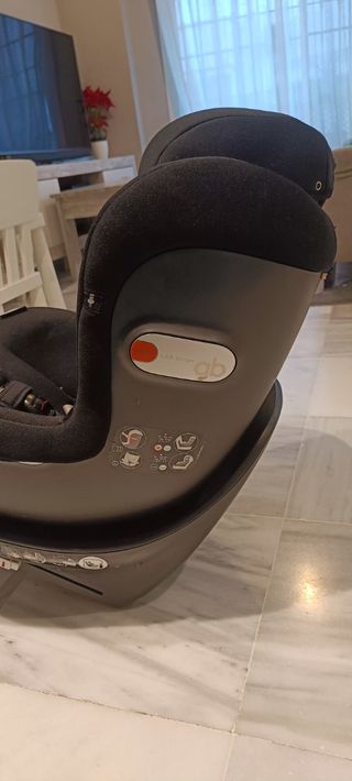 Sillita de coche Vaya 2 i-Size Platinum