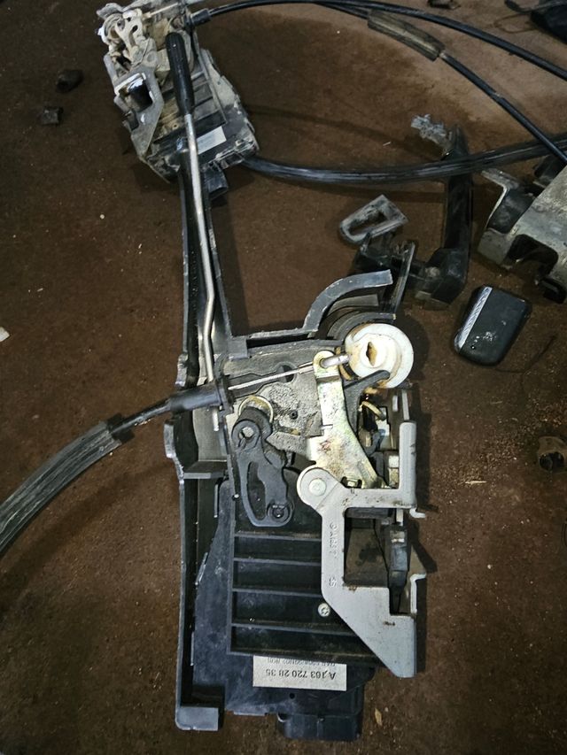 Cerraduras de mercedes ml w163