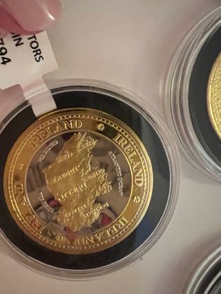 Medallas de Irlanda en capsula