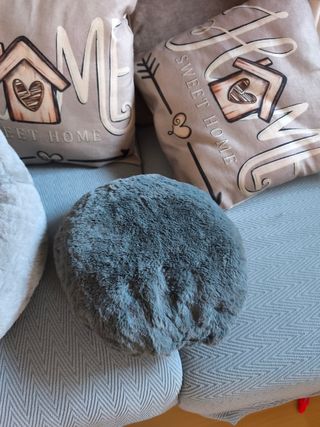 Futón/ asiento niño o gato de peluche