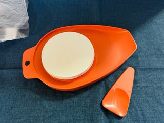 Taglia e versa Tupperware