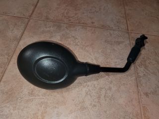 Specchietto sinistro moto Benelli