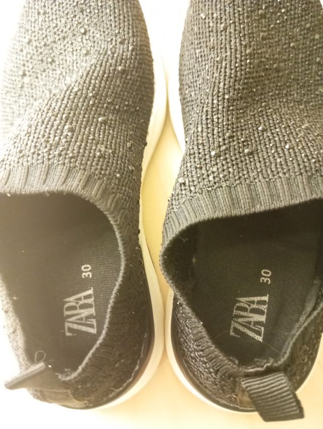 Deportivas brillantes niña Zara 30