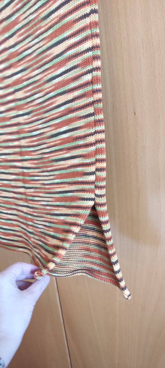 Falda de punto ajustada