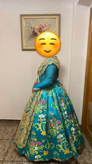 Traje de fallera